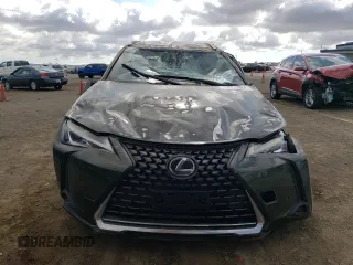 2021 Lexus UX 200 with VIN JTHX3JBH8M2036140, listed as a Copart auction lot 70534384 with 9,872 mi miles and Salvage title. Bid and sale history available at DreamBid. Image 5.