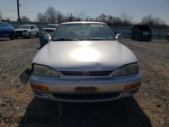 1996 Toyota Camry DX with VIN JT2BG12K2T0392050, listed as a Copart auction lot 47506645 with 277,080 mi miles and Salvage Title. Bid and sale history available at carsss.com. Image 5.