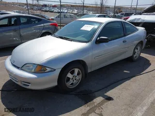 2000 Chevrolet Cavalier with VIN 1G1JC1240Y7141938, listed as a IAAI auction lot 41963984 with 127,458 mi miles. Bid and sale history available at carsss.com. Image 2.