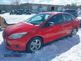 2013 Ford Focus SE with VIN 1FADP3F21DL232494, listed as a IAAI auction lot 41730475 with 117,634 mi miles and . Bid and sale history available at DreamBid. Image 2.