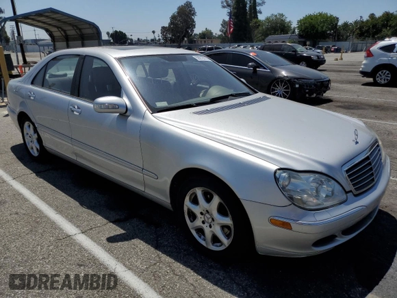 2006 Mercedes-Benz S 500 z VIN WDBNG84J66A468769, wystawiony jako Copart lot #59215775 z przebiegiem 182 272 mil mil oraz Czysty tytuł • Clean title. Historia ofert i sprzedaży dostępna na DreamBid. Obrazek 4.