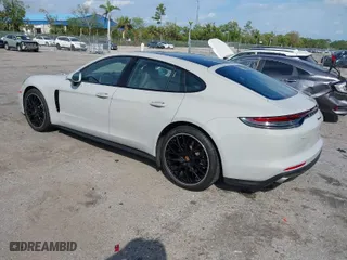 2021 Porsche Panamera with VIN WP0AJ2A79ML117881, listed as a IAAI auction lot 41662356 with 34,584 mi miles. Bid and sale history available at carsss.com. Image 3.