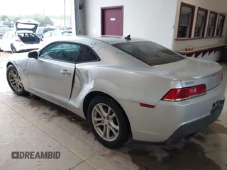 2014 Chevrolet Camaro LS z VIN 2G1FA1E36E9212973, wystawiony jako IAAI lot #41956457 z przebiegiem 159 370 mil mil oraz . Historia ofert i sprzedaży dostępna na DreamBid. Obrazek 3.
