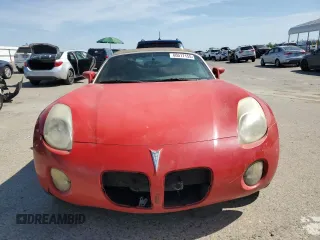 2008 Pontiac Solstice z VIN 1G2MC35B68Y122125, wystawiony jako Copart lot #60517155 z przebiegiem 211 877 mil mil oraz Czysty tytuł • Clean title. Historia ofert i sprzedaży dostępna na DreamBid. Obrazek 5.