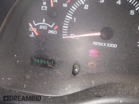 2000 Dodge Dakota Sport with VIN 1B7GL22N8YS723458, listed as a IAAI auction lot 41783869 with 143,561 mi miles and . Bid and sale history available at carsss.com. Image 15.