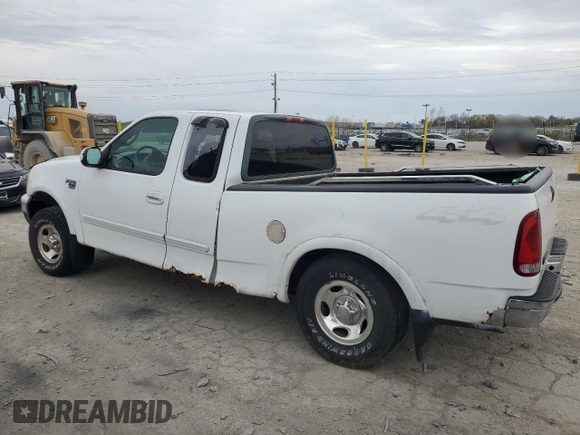 2001 Ford F-150 XL with VIN 1FTRX18L21NA01548, listed as a Copart auction lot 53715995 with 0 mi miles and Clean Title. Bid and sale history available at carsss.com. Image 2.
