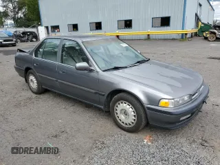 1990 Honda Accord EX with VIN JHMCB7563LC072616, listed as a Copart auction lot 67892284 with 218,918 mi miles and Salvage Title. Bid and sale history available at carsss.com. Image 4.