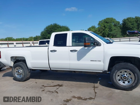 2015 Chevrolet Silverado 3500HD with VIN 1GC2CYEG0FZ534639, listed as a IAAI auction lot 42080526 with 245,795 mi miles and . Bid and sale history available at DreamBid. Image 14.
