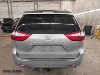 2017 Toyota Sienna XLE with VIN 5TDDZ3DC7HS151052, listed as a IAAI auction lot 41498506 with 131,063 mi miles. Bid and sale history available at carsss.com. Image 17.