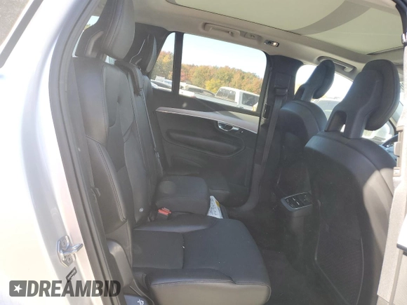 2021 Volvo XC90 Momentum with VIN YV4102PK7M1747194, listed as a Copart auction lot 76447264 with 25,862 mi miles and Salvage Title. Bid and sale history available at carsss.com. Image 11.