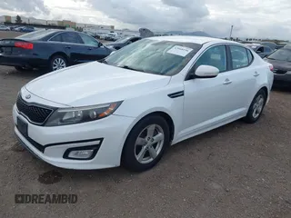 2015 Kia Optima LX with VIN KNAGM4A77F5622299, listed as a IAAI auction lot 42068196 with 200,908 mi miles. Bid and sale history available at carsss.com. Image 2.