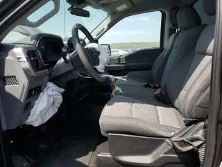 2021 Ford F-150 XL with VIN 1FTMF1CB4MKF09005, listed as a Copart auction lot 53935765 with 52,332 mi miles and Salvage title. Bid and sale history available at DreamBid. Image 7.