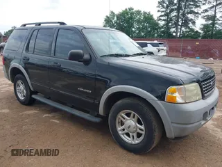 2002 Ford Explorer XLS z VIN 1FMZU62E12ZB98055, wystawiony jako IAAI lot #42107415 z przebiegiem 151 319 mil mil oraz . Historia ofert i sprzedaży dostępna na DreamBid. Obrazek 1.