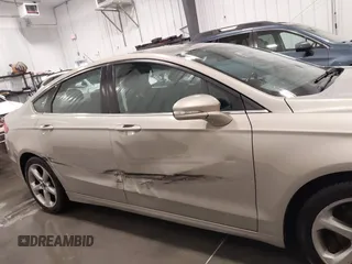 2015 Ford Fusion SE with VIN 3FA6P0H91FR258681, listed as a IAAI auction lot 42072439 with 102,171 mi miles and . Bid and sale history available at DreamBid. Image 6.