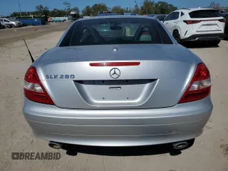2008 Mercedes-Benz SLK-Class 3.0L with VIN WDBWK54F48F173124, listed as a Copart auction lot 76744214 with 0 mi miles and Non Repairable. Bid and sale history available at carsss.com. Image 6.