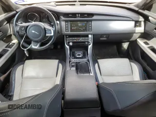 2016 Jaguar XF with VIN SAJBL4BVXGCY12772, listed as a Copart auction lot 73884494 with 90,762 mi miles and Clean Title. Bid and sale history available at DreamBid. Image 8.