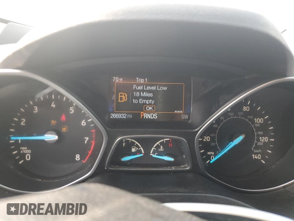 2017 Ford Escape S with VIN 1FMCU0F71HUA12938, listed as a Copart auction lot 59362135 with 266,932 mi miles and Clean title. Bid and sale history available at DreamBid. Image 9.