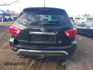 2018 Nissan Pathfinder SV z VIN 5N1DR2MM4JC638201, wystawiony jako IAAI lot #41146126 z przebiegiem 68 155 mil mil oraz . Historia ofert i sprzedaży dostępna na DreamBid. Obrazek 16.