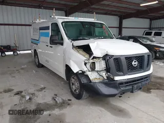 2016 Nissan NV SL with VIN 1N6BF0KY6GN809460, listed as a IAAI auction lot 41378499 with 132,024 mi miles. Bid and sale history available at carsss.com. Image 1.