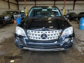2011 Mercedes-Benz M 350 z VIN 4JGBB8GB4BA634476, wystawiony jako Copart lot #55727835 z przebiegiem 173 516 mil mil oraz Szkoda całkowita • Salvage title. Historia ofert i sprzedaży dostępna na DreamBid. Obrazek 5.