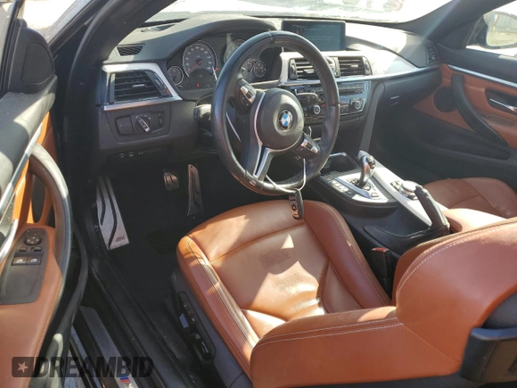 2015 BMW M4 with VIN WBS3R9C50FK335084, listed as a Copart auction lot 61962965 with 142,157 mi miles and Salvage title. Bid and sale history available at DreamBid. Image 8.