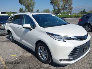 2021 Toyota Sienna Limited with VIN 5TDZSKFC1MS025314, listed as a IAAI auction lot 42107397 with 108,514 mi miles and . Bid and sale history available at DreamBid. Image 1.