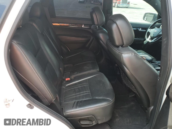 2014 Kia Sorento SX Limited z VIN 5XYKWDA71EG501636, wystawiony jako Copart lot #72324524 z przebiegiem 166 496 mil mil oraz Szkoda całkowita • Salvage title. Historia ofert i sprzedaży dostępna na DreamBid. Obrazek 11.