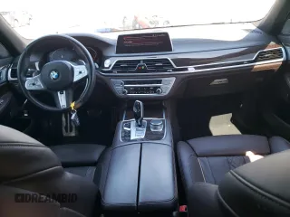 2020 BMW 7 Series 740i with VIN WBA7T2C01LGF96731, listed as a Copart auction lot 47431263 with 43,741 mi miles. Bid and sale history available at carsss.com. Image 8.