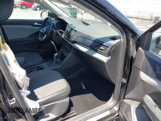 2022 Volkswagen Taos SE z VIN 3VVRX7B2XNM068564, wystawiony jako IAAI lot #42174805 z przebiegiem 26 307 mil mil oraz . Historia ofert i sprzedaży dostępna na DreamBid. Obrazek 5.