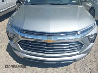 2024 Chevrolet TrailBlazer LT with VIN KL79MPSL8RB163750, listed as a IAAI auction lot 42038718 with 17,606 mi miles. Bid and sale history available at carsss.com. Image 6.
