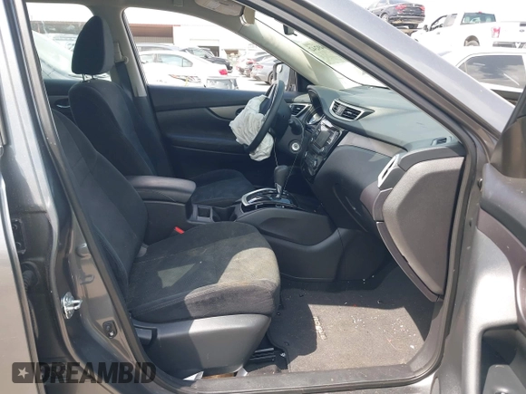 2016 Nissan Rogue SV with VIN 5N1AT2MTXGC784252, listed as a IAAI auction lot 42049242 with 101,872 mi miles. Bid and sale history available at carsss.com. Image 5.