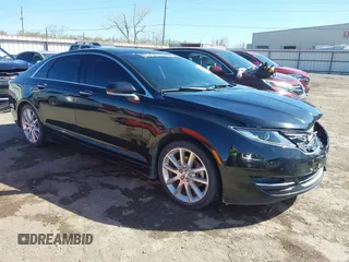 2015 Lincoln MKZ with VIN 3LN6L2G93FR619701, listed as a IAAI auction lot 41794410 with 77,201 mi miles. Bid and sale history available at carsss.com. Image 1.