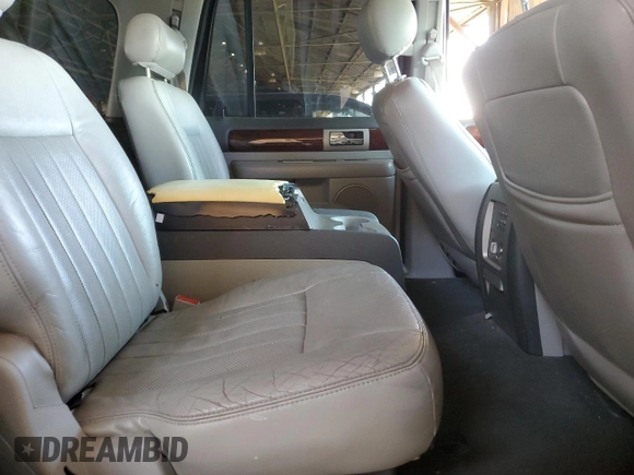 2004 Lincoln Navigator Luxury with VIN 5LMFU27R94LJ10539, listed as a Copart auction lot 76325474 with 187,461 mi miles and Salvage Title. Bid and sale history available at carsss.com. Image 12.