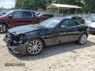 2016 Mercedes-Benz SLK 300 z VIN WDDPK3JAXGF123688, wystawiony jako Copart lot #64888383 z przebiegiem 81 733 mil mil oraz . Historia ofert i sprzedaży dostępna na DreamBid. Obrazek 1.