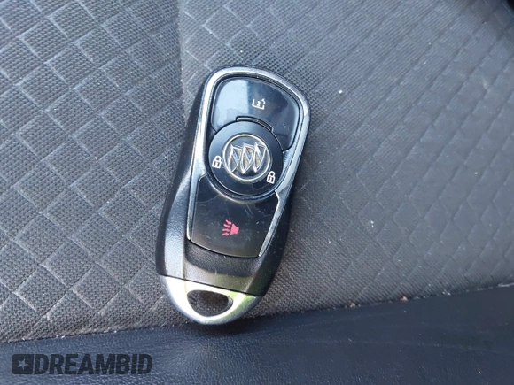 2018 Buick Encore Preferred with VIN KL4CJASB9JB615533, listed as a IAAI auction lot 41761853 with 32,710 mi miles. Bid and sale history available at carsss.com. Image 11.