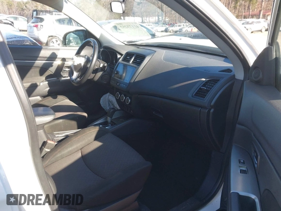 2019 Mitsubishi Outlander Sport SE 2.0 with VIN JA4AP4AU2KU010687, listed as a IAAI auction lot 41173252 with 157,259 mi miles. Bid and sale history available at carsss.com. Image 5.