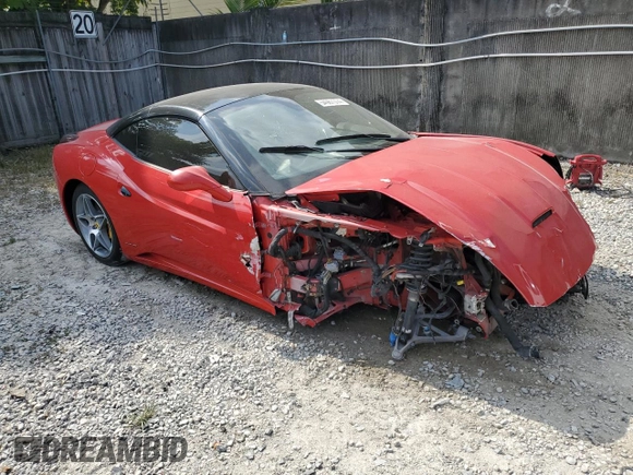 2012 Ferrari California z VIN ZFF65LJA0C0185161, wystawiony jako Copart lot #54987374 z przebiegiem 35 280 mil mil oraz . Historia ofert i sprzedaży dostępna na DreamBid. Obrazek 4.