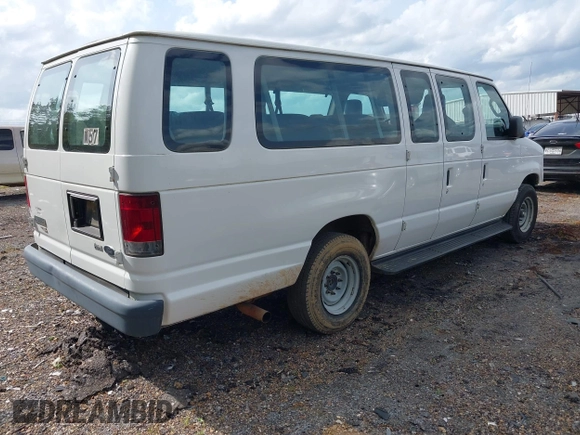 2011 Ford Econoline Passenger XL с VIN 1FBSS3BL1BDA42365, выставлен на аукционе IAAI как лот 41910928 с пробегом 158 826 миль миль и . История ставок и продаж доступна на DreamBid. Изображение 4.