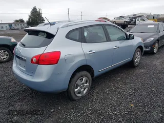 2015 Nissan Rogue S with VIN JN8AS5MV6FW254789, listed as a IAAI auction lot 41783397 with 165,214 mi miles and . Bid and sale history available at DreamBid. Image 4.