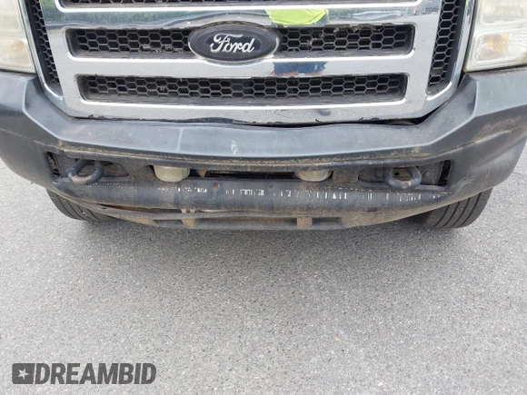 2005 Ford F-250 XL with VIN 1FTSX21PX5ED24854, listed as a IAAI auction lot 42653022 with 199,762 mi miles and . Bid and sale history available at DreamBid. Image 6.