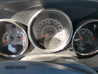 2010 Dodge Caliber Mainstreet z VIN 1B3CB3HA8AD638921, wystawiony jako Copart lot #49871265 z przebiegiem 152 109 mil mil oraz Szkody całkowita. Historia ofert i sprzedaży dostępna na DreamBid. Obrazek 9.