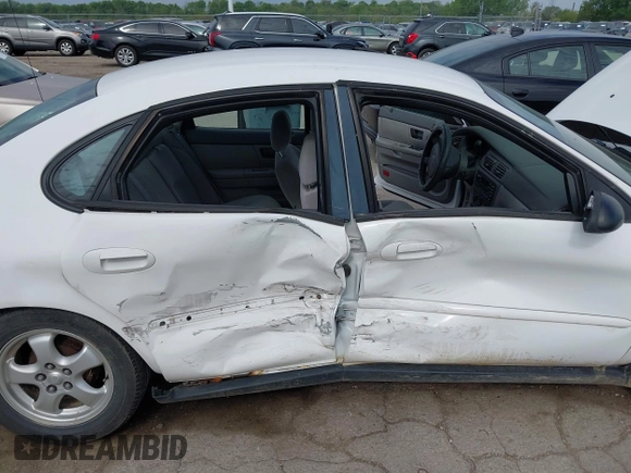 2005 Ford Taurus SE with VIN 1FAHP532X5A195203, listed as a IAAI auction lot 42197177 with 152,256 mi miles and . Bid and sale history available at DreamBid. Image 6.