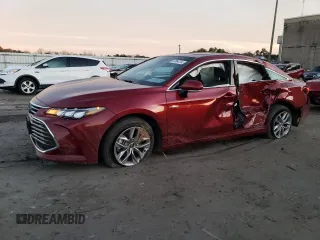2021 Toyota Avalon Hybrid XLE z VIN 4T1AA1AB8MU003259, wystawiony jako Copart lot #82564244 z przebiegiem 43 093 mil mil oraz Szkoda całkowita • Salvage title. Historia ofert i sprzedaży dostępna na DreamBid. Obrazek 1.
