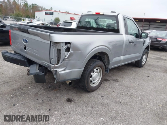 2022 Ford F-150 XL with VIN 1FTMF1CP3NKD75522, listed as a IAAI auction lot 41172250 with 42,956 mi miles. Bid and sale history available at carsss.com. Image 4.