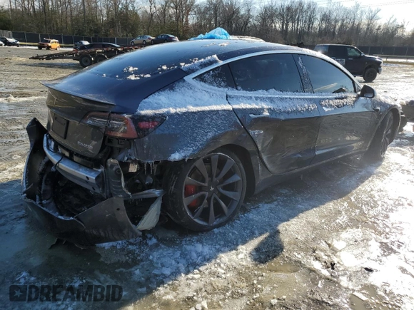 2020 Tesla Model 3 Performance z VIN 5YJ3E1ECXLF736151, wystawiony jako Copart lot #41789365 z przebiegiem 30 456 mil mil oraz Szkoda całkowita • Salvage title. Historia ofert i sprzedaży dostępna na DreamBid. Obrazek 3.