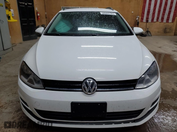 2015 Volkswagen Golf S z VIN 3VWCA7AU0FM507732, wystawiony jako Copart lot #58069785 z przebiegiem 164 065 mil mil oraz Czysty tytuł • Clean title. Historia ofert i sprzedaży dostępna na DreamBid. Obrazek 5.
