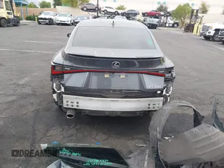 2023 Lexus IS 350 F Sport с VIN JTHGZ1B29P5064090, выставлен на аукционе IAAI как лот 42207945 с пробегом 43 875 миль миль и . История ставок и продаж доступна на DreamBid. Изображение 17.