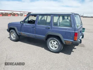 1990 Jeep Cherokee with VIN 1J4FJ28L6LL101719, listed as a IAAI auction lot 42268252 with 228,937 mi miles and . Bid and sale history available at DreamBid. Image 3.