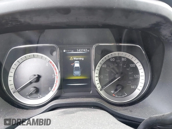2018 Nissan Titan XD SV with VIN 1N6BA1F49JN521838, listed as a IAAI auction lot 41606878 with 143,742 mi miles. Bid and sale history available at carsss.com. Image 7.