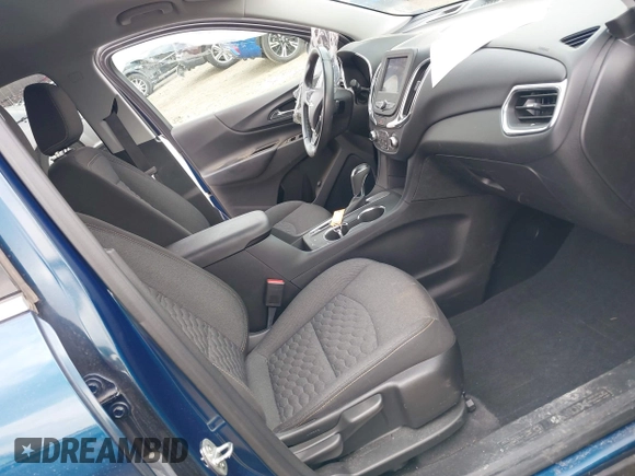 2020 Chevrolet Equinox LT with VIN 2GNAXJEV4L6285556, listed as a IAAI auction lot 42075309 with 28,268 mi miles and . Bid and sale history available at DreamBid. Image 5.